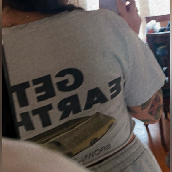 VINTAGE “Go Underground with Brown” cropped top - Picture 2 of 4